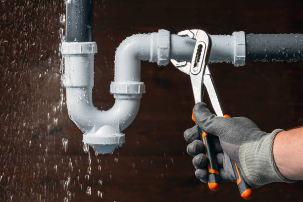 Professional Sewer Line Repair technician working in Milano, TX